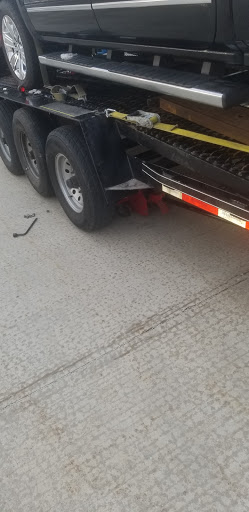 Auto Repair Shop «Car-X Tire & Auto», reviews and photos, 2216 S Neil St, Champaign, IL 61820, USA