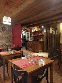 Atmosphère du Restaurant français La Table de Papa à Le Bignon - n°3