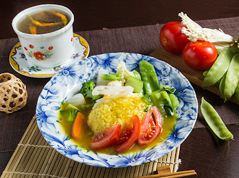 甘露素食 的照片