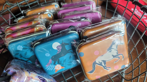 Quilt Shop «Honey Bee Quilt Store», reviews and photos, 9308 Anderson Mill Rd, Austin, TX 78729, USA