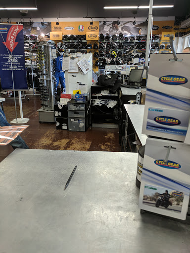 Motorcycle Parts Store «Cycle Gear», reviews and photos, 11702 Beach Blvd #105/106, Jacksonville, FL 32246, USA