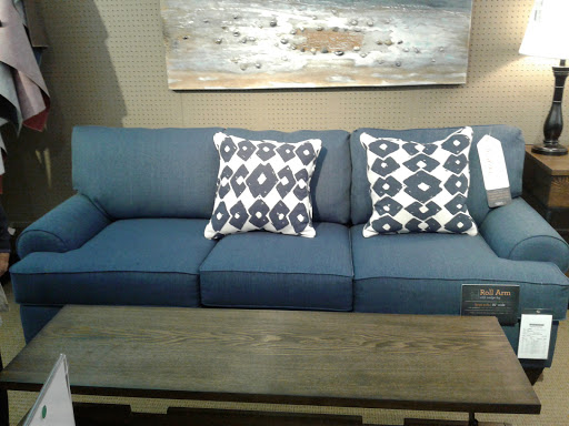 Furniture Store «Value City Furniture», reviews and photos, 37001 Warren Rd, Westland, MI 48185, USA