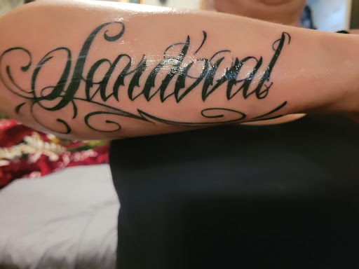 Tattoo Shop «Timebomb», reviews and photos, 1441 SW Military Dr, San Antonio, TX 78221, USA