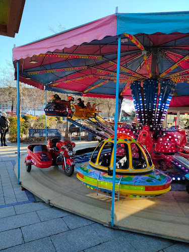 Centre aéré et de loisirs pour enfants Neverland Manege Enfant Divonne-les-Bains