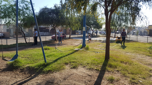 Parque Paseos De Xochimilco