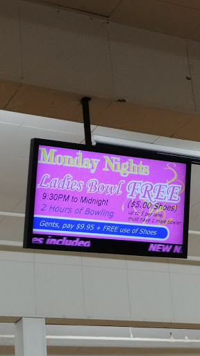 Bowling Alley «Levittown Lanes», reviews and photos, 56 Tanners Ln, Levittown, NY 11756, USA