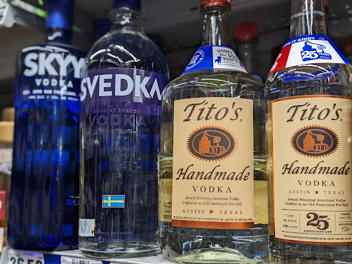 Liquor Store «Main Street Party Store», reviews and photos, 201 N Main St, Ann Arbor, MI 48104, USA