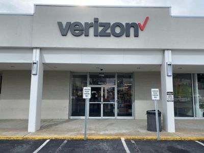 Cell Phone Store «Verizon», reviews and photos, 3275 Peachtree Rd NE #270, Atlanta, GA 30305, USA
