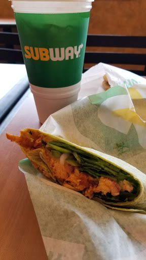 Restaurant «SUBWAY®Restaurants», reviews and photos, 801 W Main St, Olney, IL 62450, USA