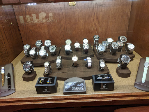 Jewelry Store «Leo Hamel Fine Jewelry & Engagement Ring Store», reviews and photos, 1851 San Diego Ave, San Diego, CA 92110, USA