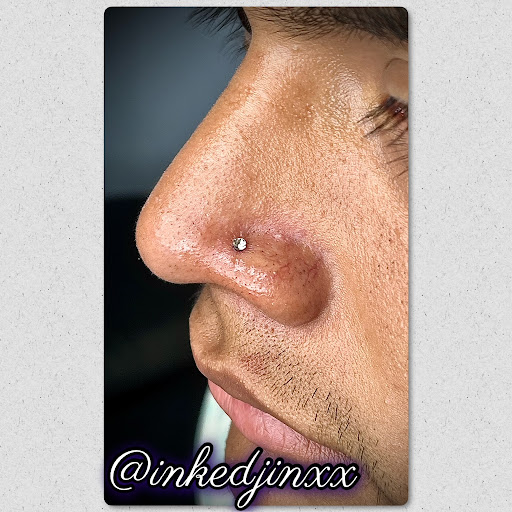 Explore men finger tattoo ideas, creative tattoo ideas in El Paso, available at R&R tattoo and piercing studio