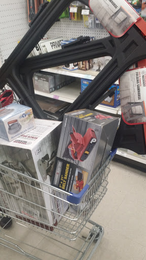 Hardware Store «Harbor Freight Tools», reviews and photos, 3709 Farmington Dr, Greensboro, NC 27407, USA