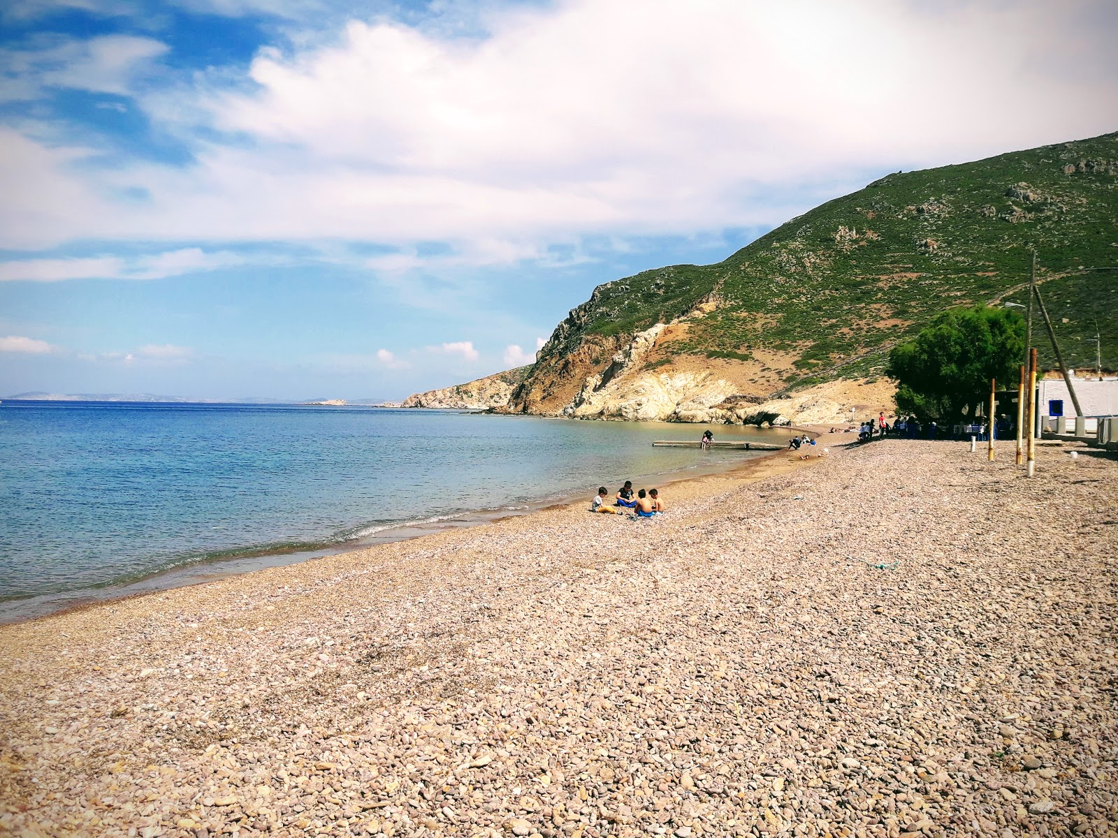Foto di Paralia Lampi con una costa spaziosa
