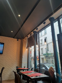 Atmosphère du Pizzeria Captain's Pizza à Paris - n°1