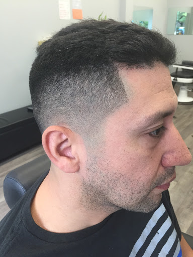 Barber Shop «Hills barber shop», reviews and photos, 7223 Austin St, Forest Hills, NY 11375, USA