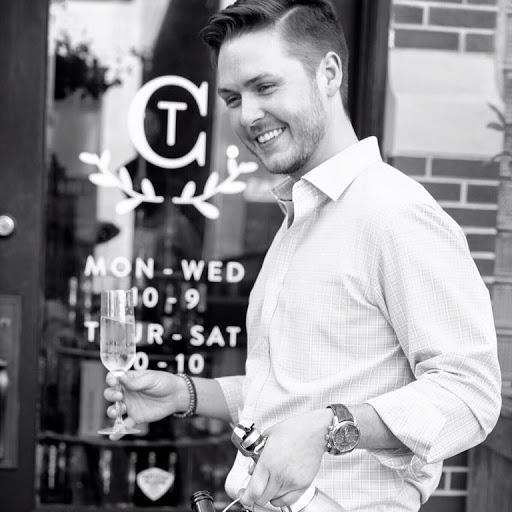 Wine Bar «The Carriage Wine and Market», reviews and photos, 121 E Mobile St, Florence, AL 35630, USA