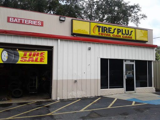 Tire Shop «Tires Plus», reviews and photos, 8565 N Davis Hwy, Pensacola, FL 32514, USA