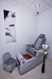 Moda Hair Design and Spa - Photo 6 - Car repair in Davie, FL, Davie