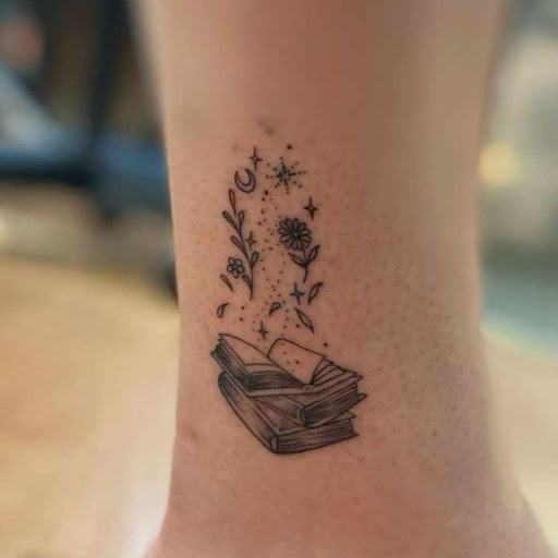 Explore feminine arm tattoo ideas, creative tattoo ideas in Belgrade, available at The Loyal Sparrow Tattoo and Piercing