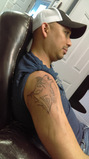 Tattoo Shop «Progressive Tattoo», reviews and photos, 123 Sunrise Hwy, Lindenhurst, NY 11757, USA