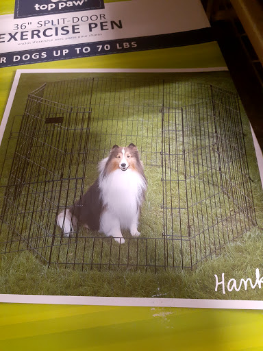 Pet Supply Store «PetSmart», reviews and photos, 261 Spreckels Ave, Manteca, CA 95336, USA