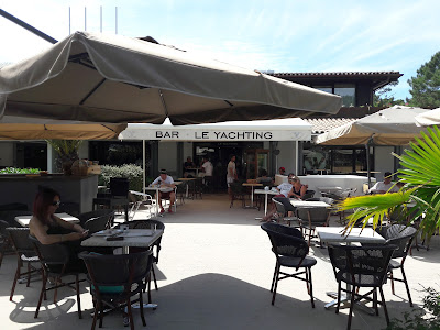 Le Yachting à Lège-Cap-Ferret