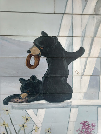 Donut Shop «Donut Mill», reviews and photos, 310 E Midland Ave, Woodland Park, CO 80863, USA