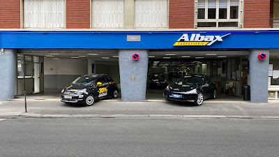 Carrosserie Albax Paris 15 Tesla Approved BodyShop Lecoq à Paris