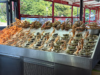 Atmosphère du Restaurant de fruits de mer Le Bistro du port à Honfleur - n°3