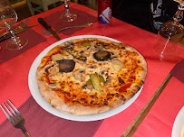 Plats et boissons du Pizzeria Pepone à Paris - n°2