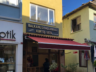 Tarihi balkan dondurmacısı kurtiş usta