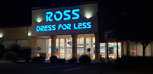 Clothing Store «Ross Dress for Less», reviews and photos, 15301 Manchester Rd, Ballwin, MO 63011, USA