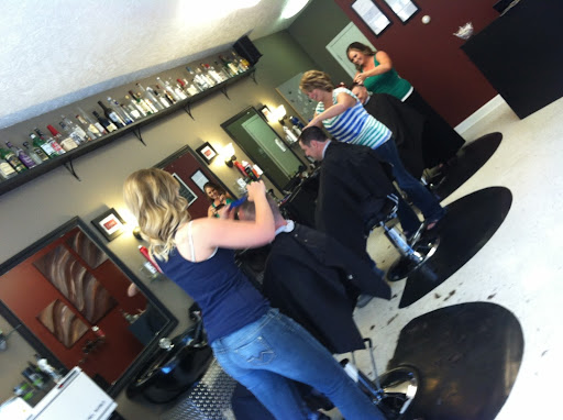 Barber Shop «Top Shelf Barbershop», reviews and photos, 317 Central Ave, Holland, MI 49423, USA