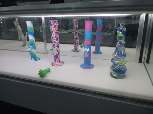 Variety Store «F5 Variety Store», reviews and photos, 1401 Union Blvd, Allentown, PA 18109, USA