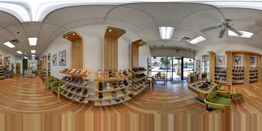 Shoe Store «Mephisto Scottsdale», reviews and photos, 7342 E Shea Blvd #104, Scottsdale, AZ 85260, USA