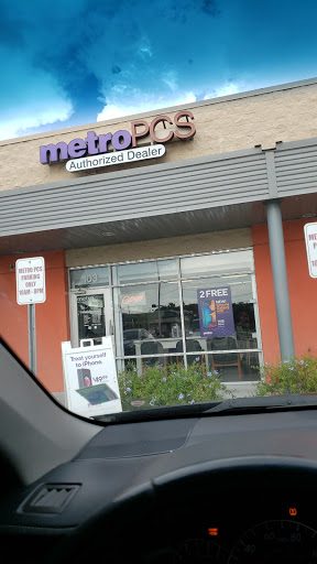 Phone Repair Service «Phone Repair Orlando - MetroPCS Repairs», reviews and photos, 2751 S Chickasaw Trail, Orlando, FL 32829, USA