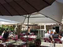 Atmosphère du Restaurant français Le Marmiton à Roquebrune-sur-Argens - n°7