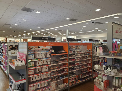 Hair Salon «Ulta Beauty», reviews and photos, 2381 Iron Point Rd, Folsom, CA 95630, USA