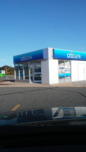 Shopping Mall «Sun-Vet Mall», reviews and photos, 5801 Sunrise Hwy, Holbrook, NY 11741, USA