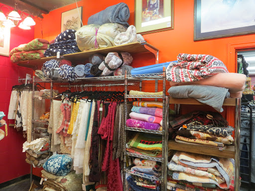Thrift Store «Upscale Thrift», reviews and photos, 2590 21st St, Sacramento, CA 95818, USA