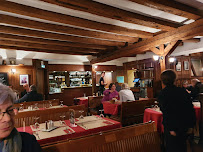 Atmosphère du Restaurant de spécialités alsaciennes Restaurant de la Victoire à Strasbourg - n°2