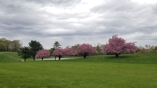 Golf Course «Douglaston Golf Course», reviews and photos, 6320 Marathon Pkwy, Douglaston, NY 11363, USA