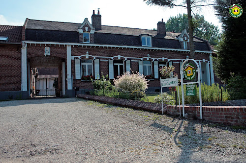 Ferme Les Caperies Gîtes & Chambres d'Hôtes à Richebourg