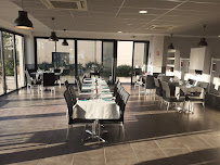 Atmosphère du Restaurant L' Aurélien à Saint-Maximin-la-Sainte-Baume - n°3