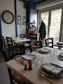 Atmosphère du Restaurant Le Petit Bouchot à Marans - n°1