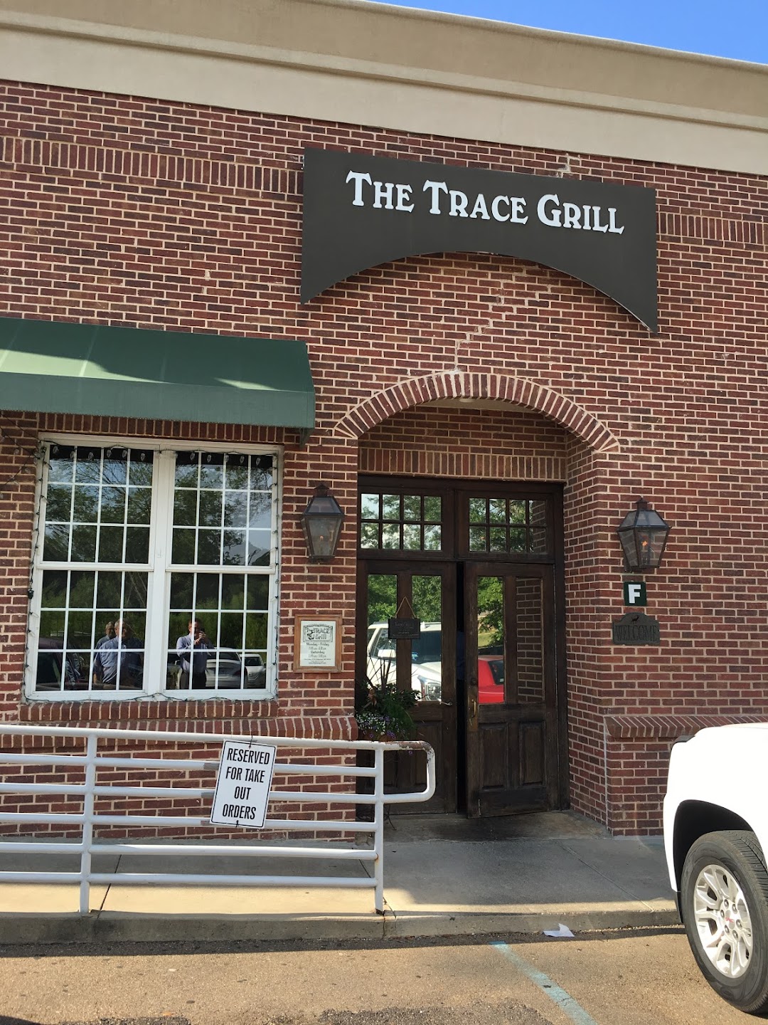 Trace Grill