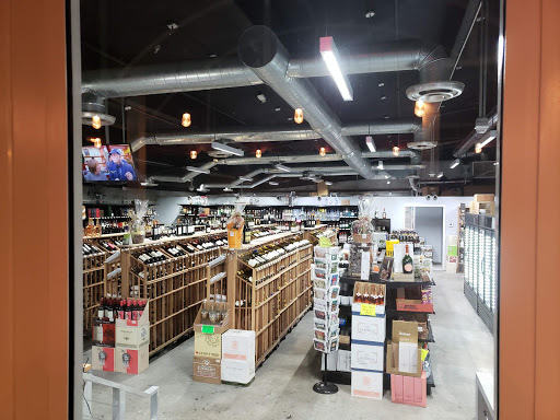 Liquor Store «Brickell Wine Bank», reviews and photos, 950 Brickell Bay Dr #110, Miami, FL 33131, USA