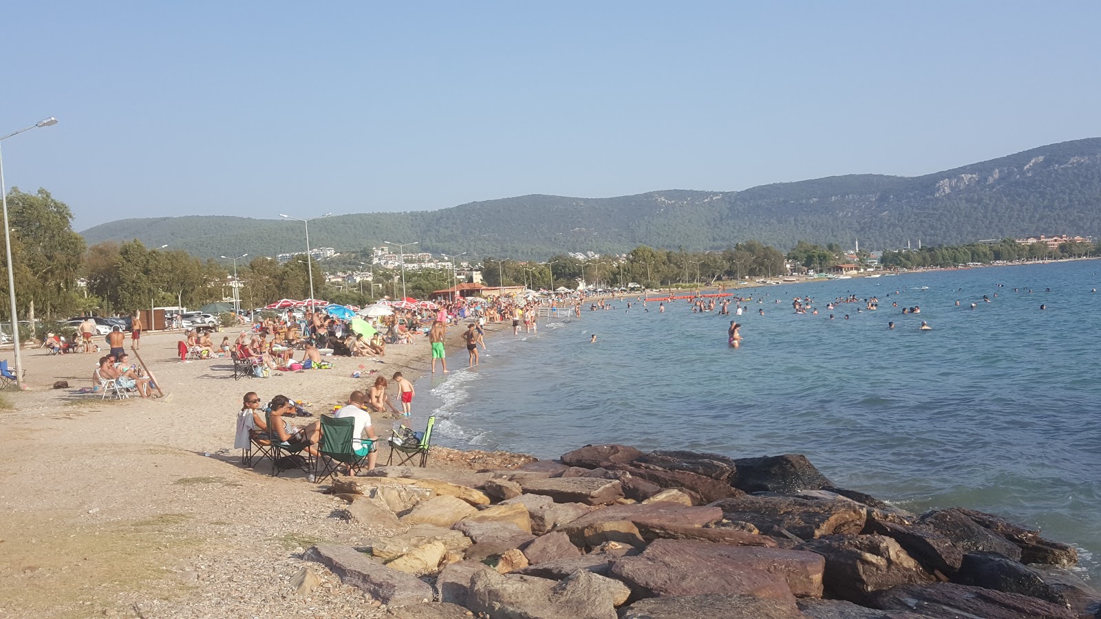 Fotografie cu Gulkent beach cu o suprafață de nisip ușor și pietricel