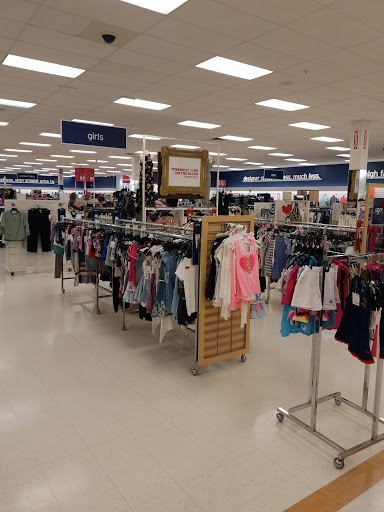 Department Store «Marshalls & HomeGoods», reviews and photos, 311 Costco Way, St Peters, MO 63376, USA