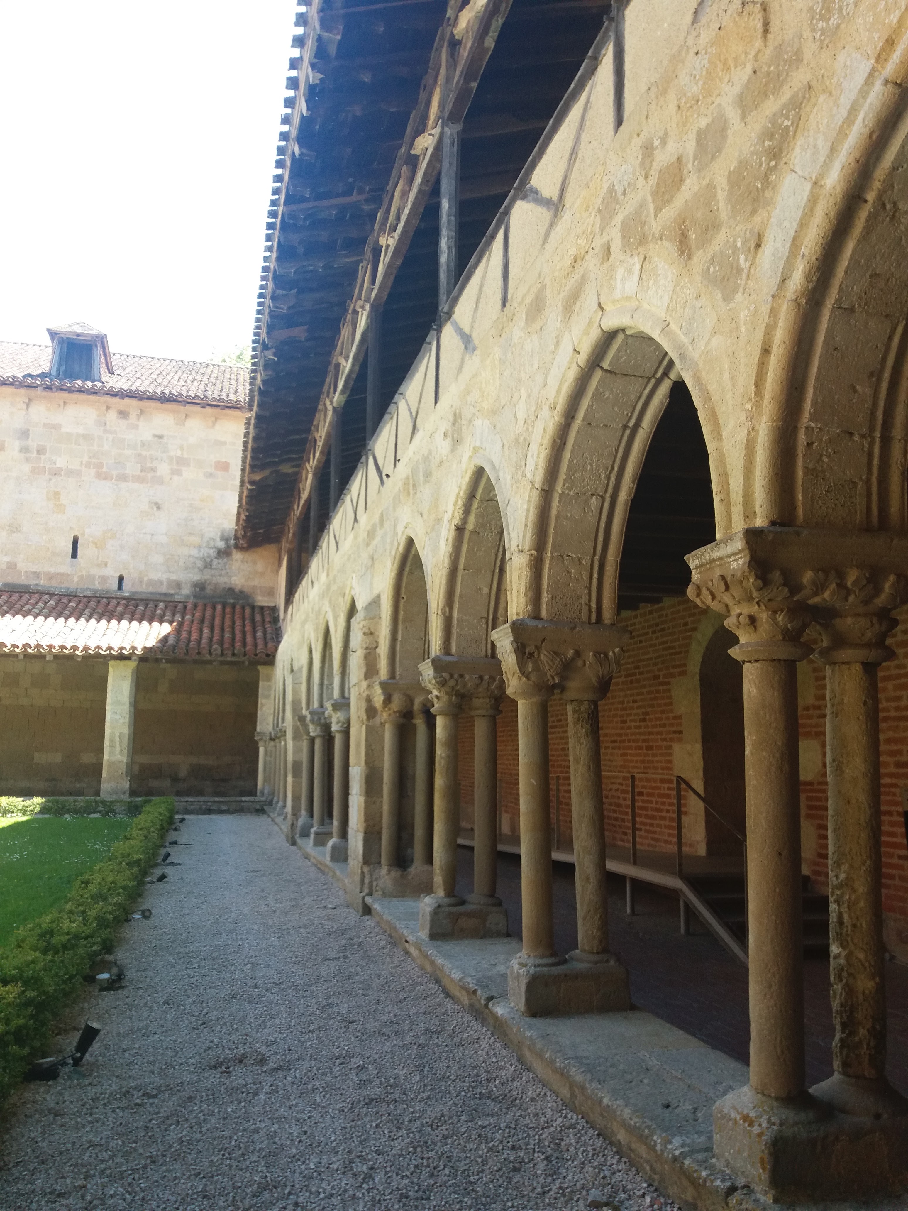Photo n° 25 de l'avis de Yan.. fait le 01/06/2019 à 16:39